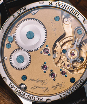 Regulator verlaufende Anstöße